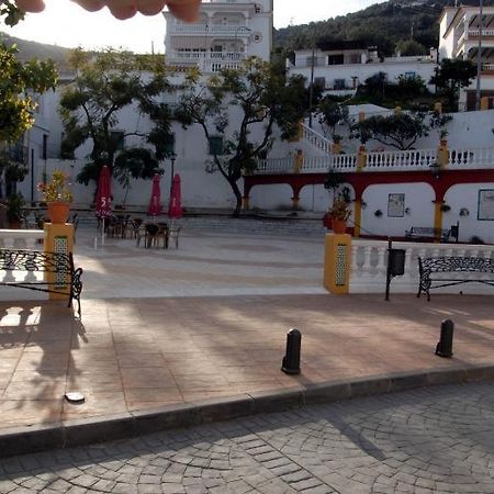 فيلا Casita Jade Sayalonga المظهر الخارجي الصورة
